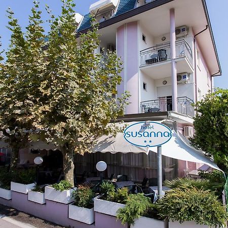 Hotel Susanna Римини Экстерьер фото